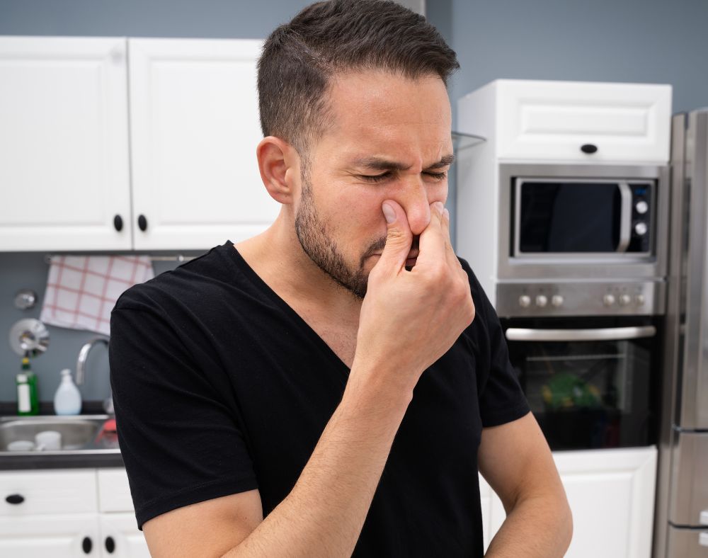Smell Gas in Your House? Do These 5 Things Right Now